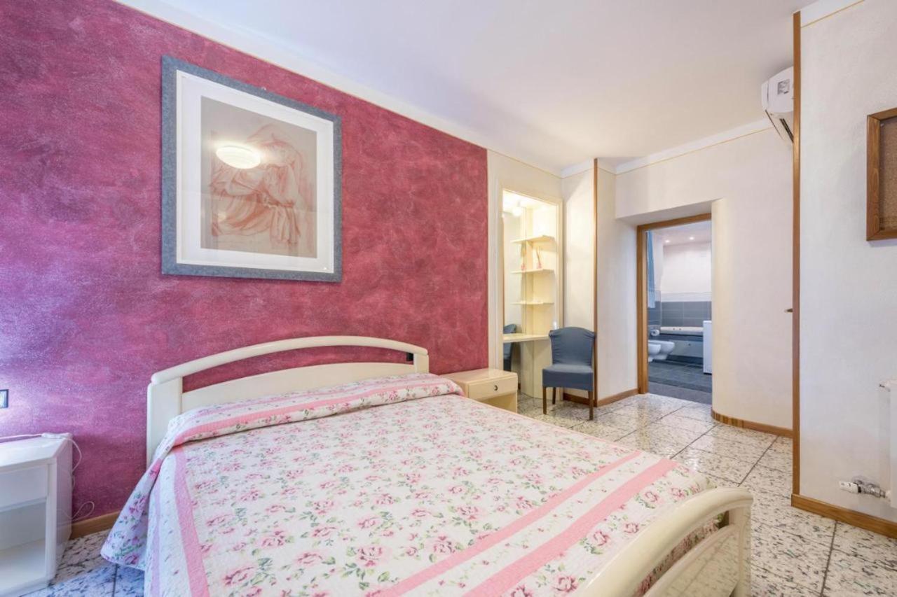Casa Vacanze Baccolo Польпенацце-дель-Гарда Екстер'єр фото