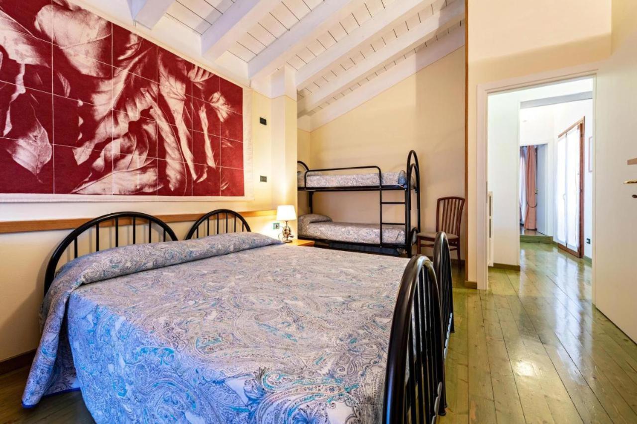 Casa Vacanze Baccolo Польпенацце-дель-Гарда Екстер'єр фото