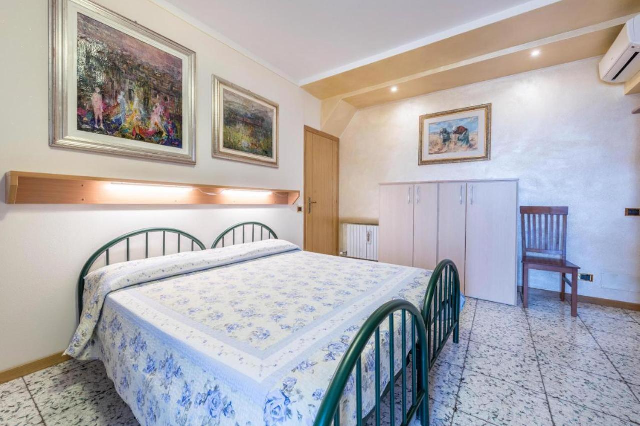 Casa Vacanze Baccolo Польпенацце-дель-Гарда Екстер'єр фото