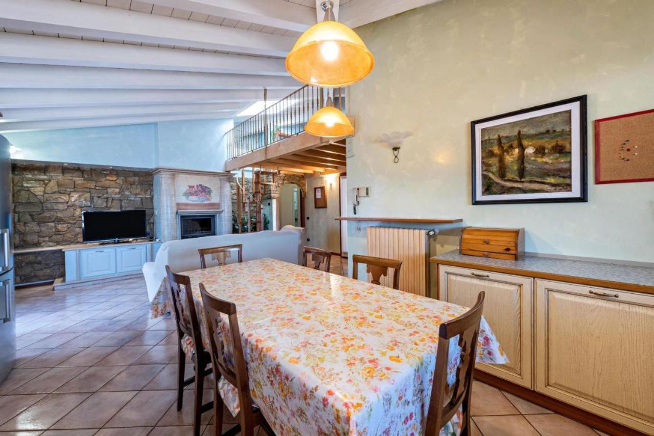 Casa Vacanze Baccolo Польпенацце-дель-Гарда Екстер'єр фото