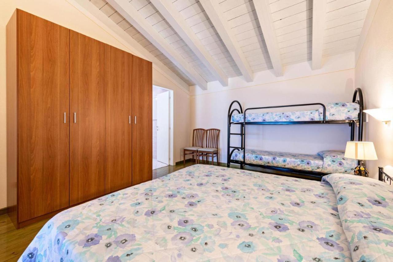 Casa Vacanze Baccolo Польпенацце-дель-Гарда Екстер'єр фото